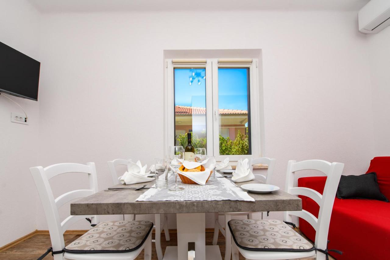 Apartman Paradiso Мартиншчица Экстерьер фото